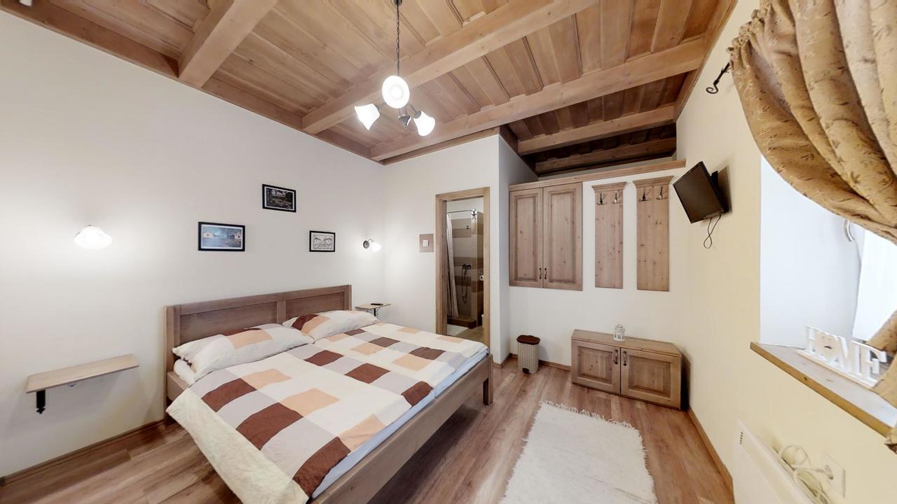 Toth Vendeghaz Es Apartmanhaz Ujfeherto Dış mekan fotoğraf