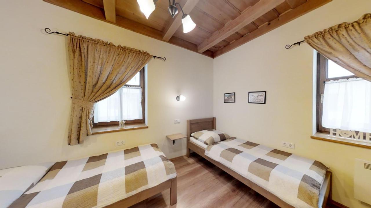Toth Vendeghaz Es Apartmanhaz Ujfeherto Dış mekan fotoğraf